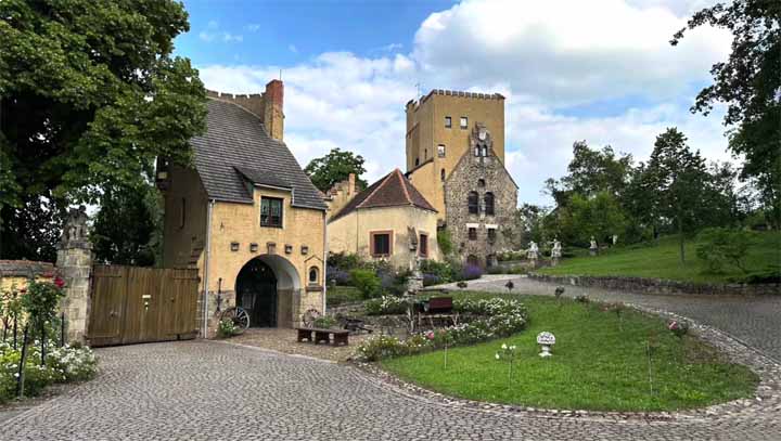 Schloss Roseburg doet sprookjesachtig aan